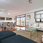 Genteel Home Constitucion